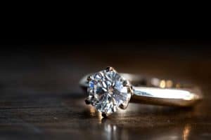 Read more about the article What Are Engagement Ring Rules?