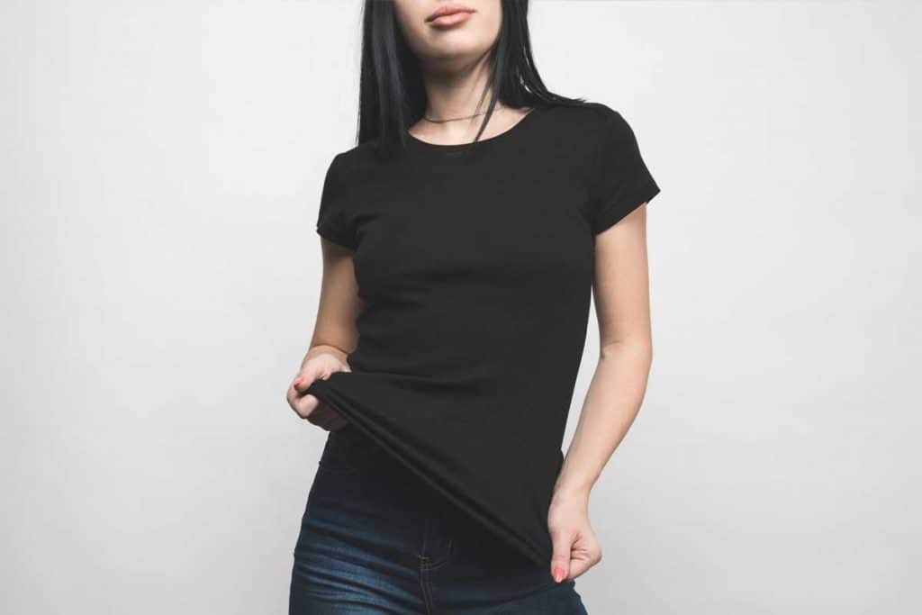 Women's Shirt: Tucked Or Untucked?