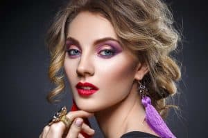 Read more about the article What Color Lipstick Goes with Purple Eyeshadow?