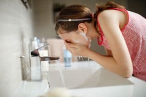 Read more about the article How Long Does Face Wash Last?