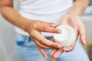 Read more about the article How Long Does It Take For Moisturizer To Absorb?