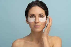 Read more about the article 14 Types of Gel Masks And Patches For Face And Eyes