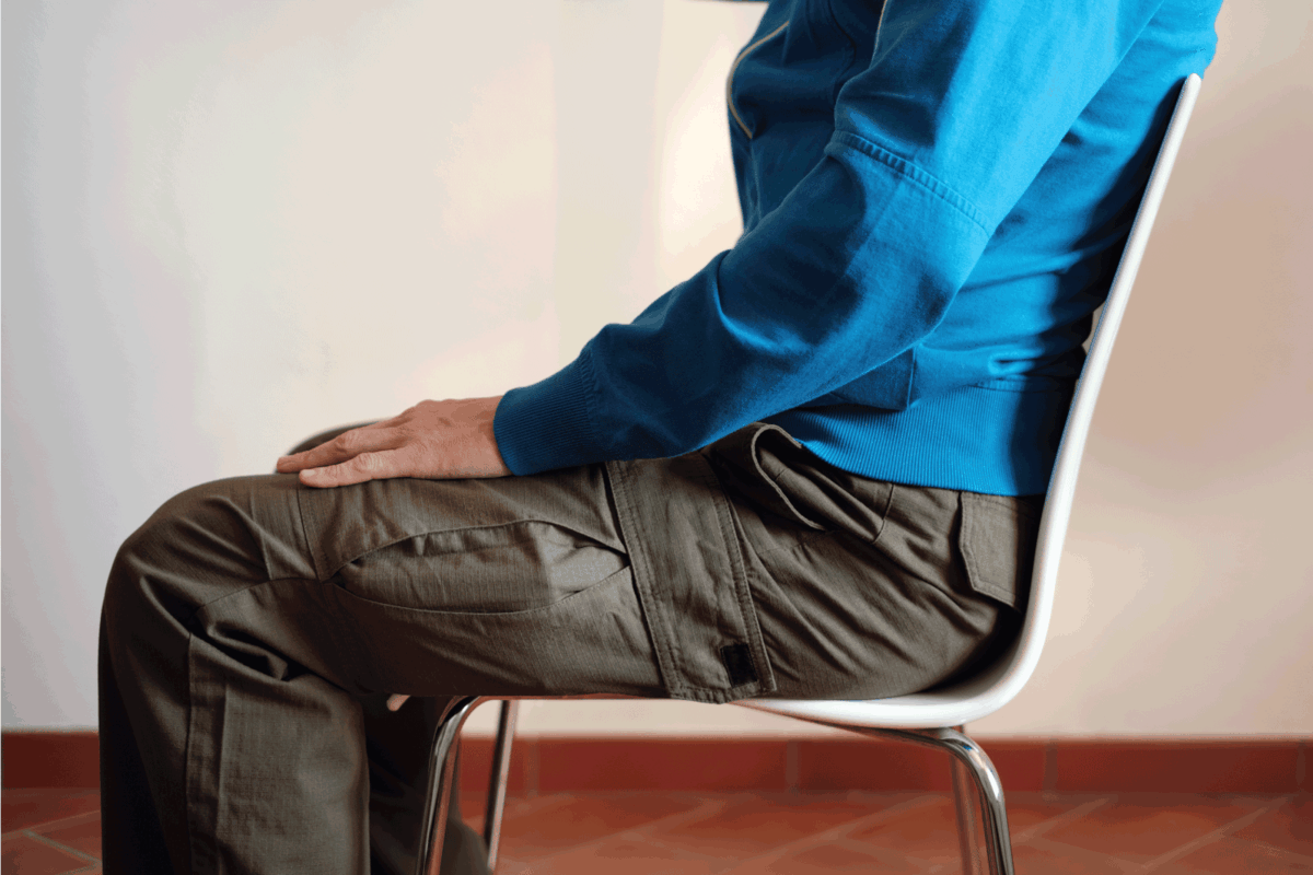 Multi-pockets trousers can be worn comfortably even with lots of content