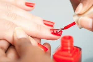 Read more about the article How Many Nail Polish Coats Should You Apply?