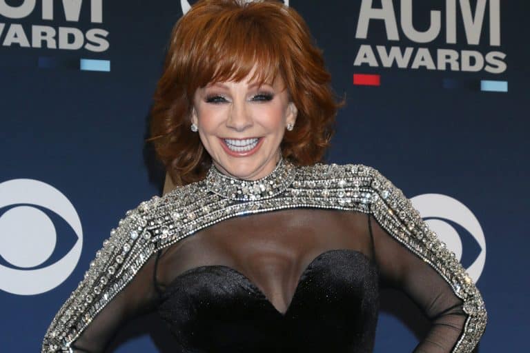 Reba McEntire at the 54th Academy of Country Music Awards, Over 50 And Fabulous: Fashion Forward Celebrities Defying Stereotypes