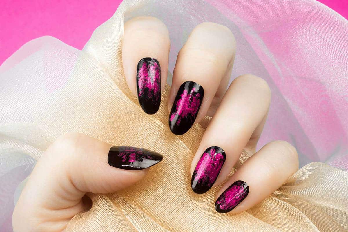 Hot Pink Design nails